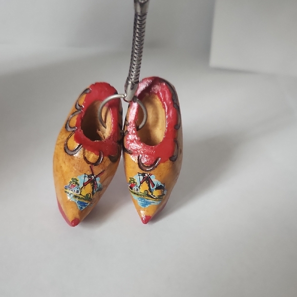 Colorful Wooden Shoe Keychain - Picture 2 of 4